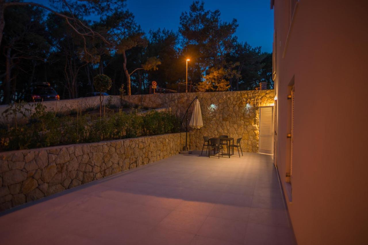 מאלי לוסיניי Cikat Bay Residence מראה חיצוני תמונה